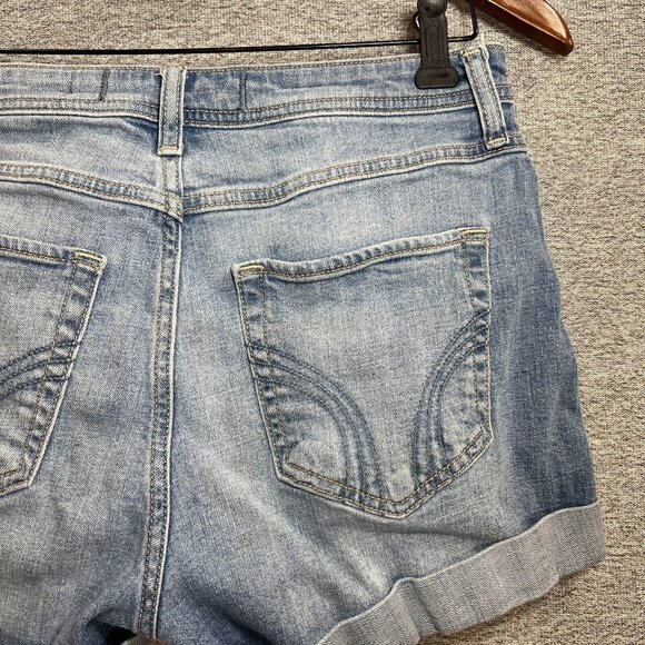 Hollister Jean Shorts Women Size 26 Blue Light Wash High Rise Boyfriend Denim - Picture 9 of 13